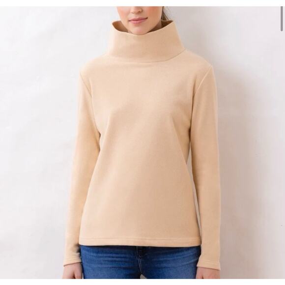 Dudley Stephens Vello Fleece Greenpoint Turtleneck in natural blush - Picture 1 of 9